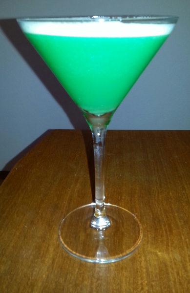 Grüne Witwe Cocktail — Rezepte Suchen